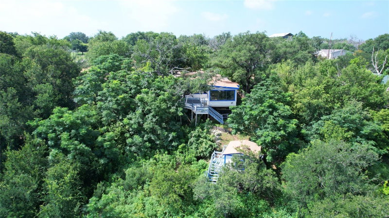 Property photo 32