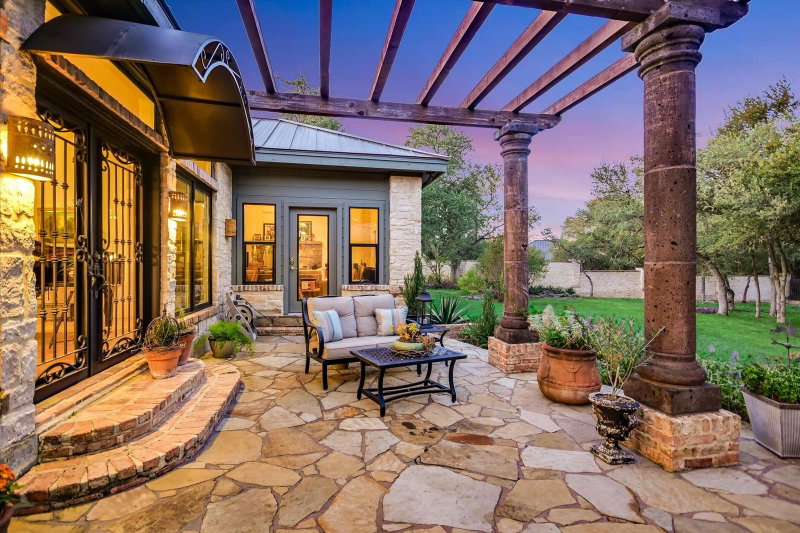 Property photo 33
