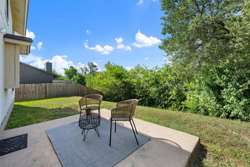 Property photo 31