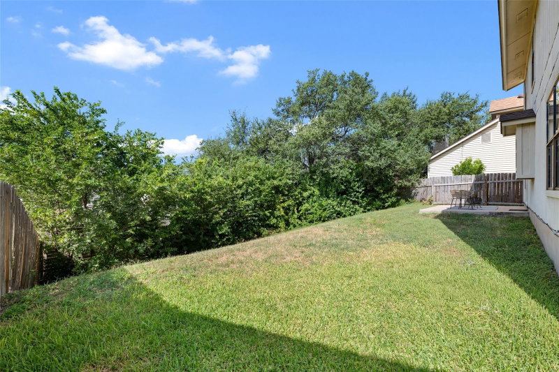 Property photo 33