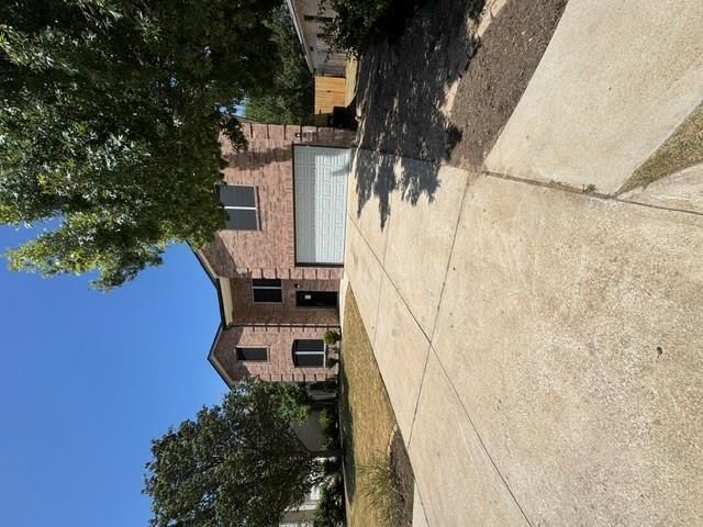 709 LOS ROBLES RD, Leander, TX, 78641
