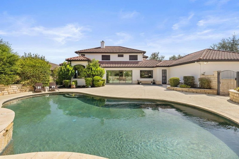 Property photo 37