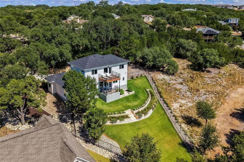 Property photo 33