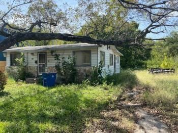 1006 Lott Ave - Photo 1