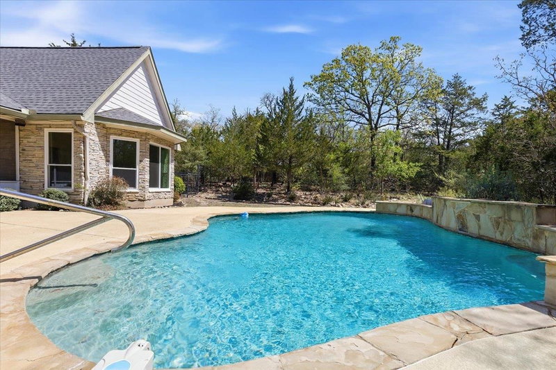 Property photo 28