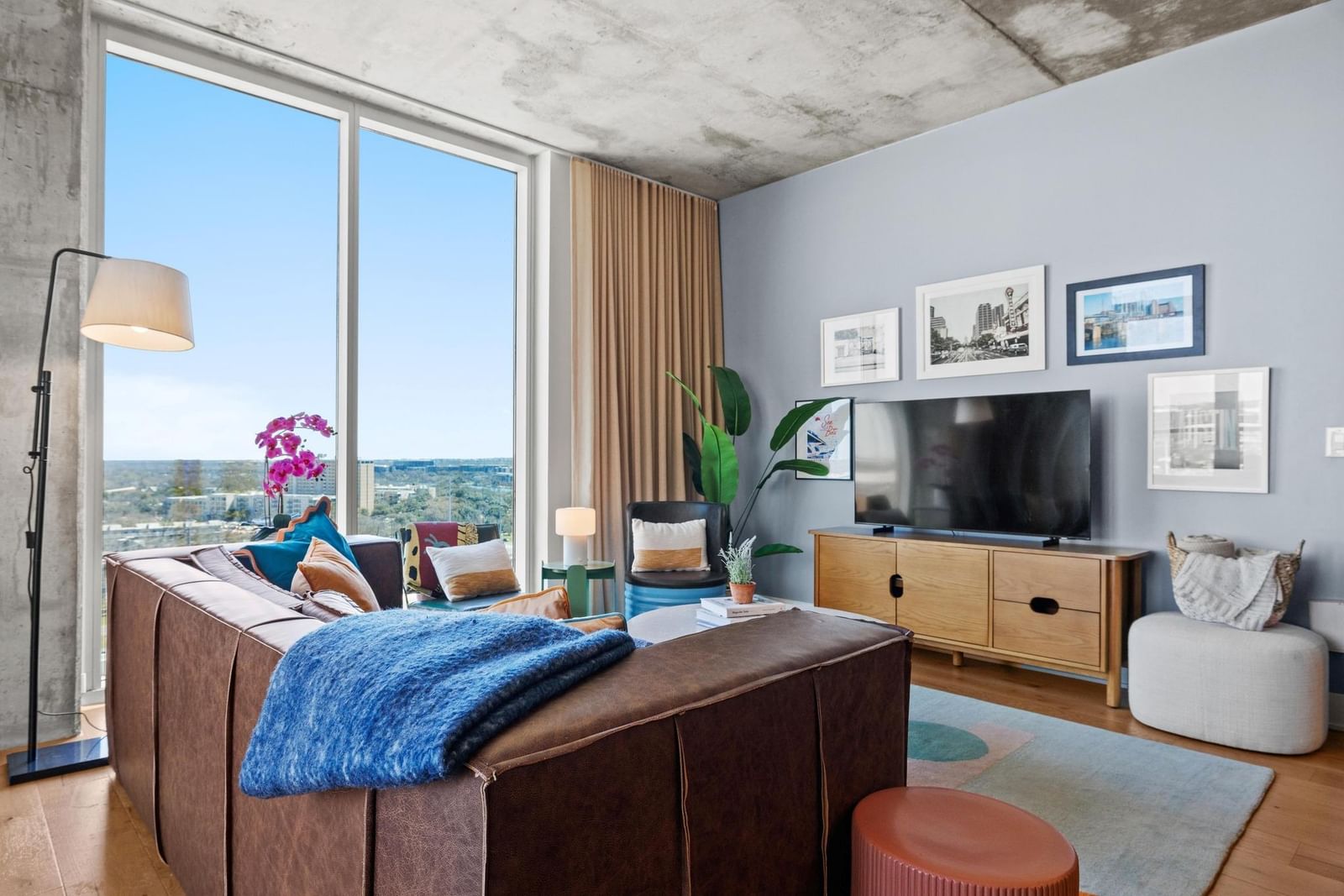 48 East Ave #1604 - Photo 1