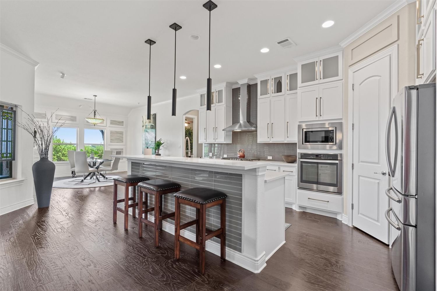 236 Standing Oak DR - Photo 1