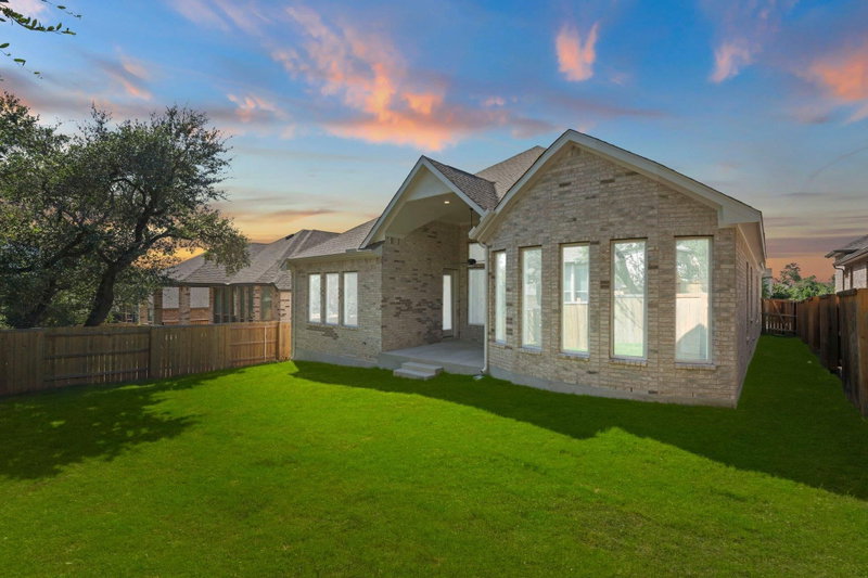 Property photo 32