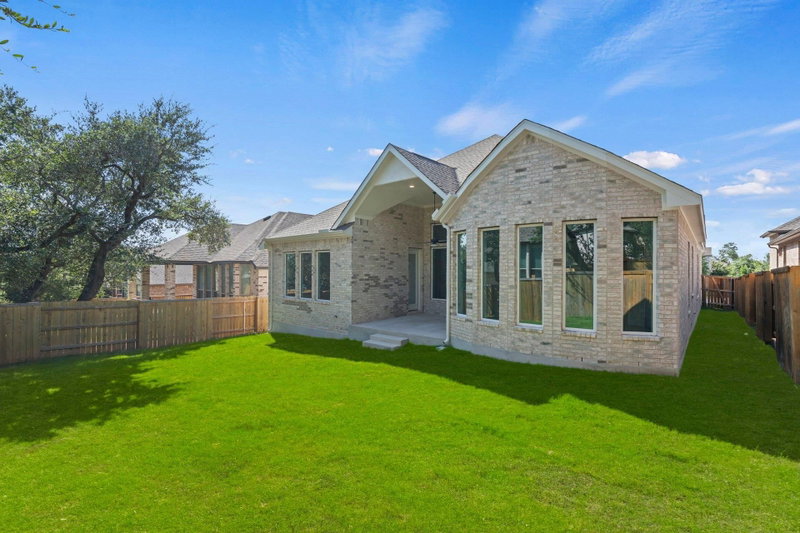 Property photo 33