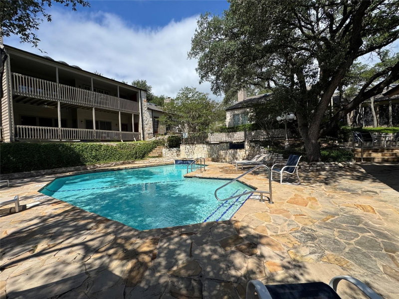 Property photo 31