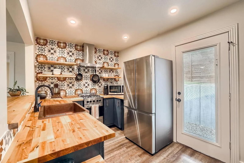 Property photo 33