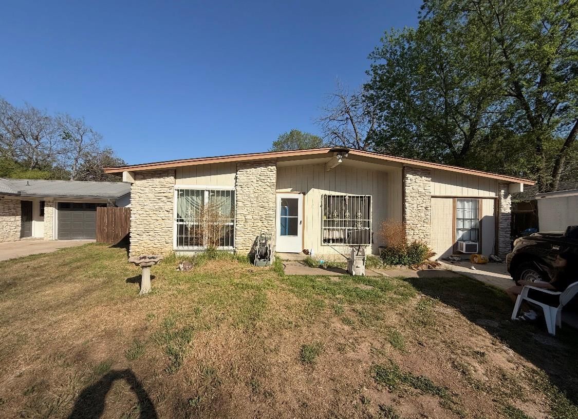 5303 Harvest LN - Photo 1