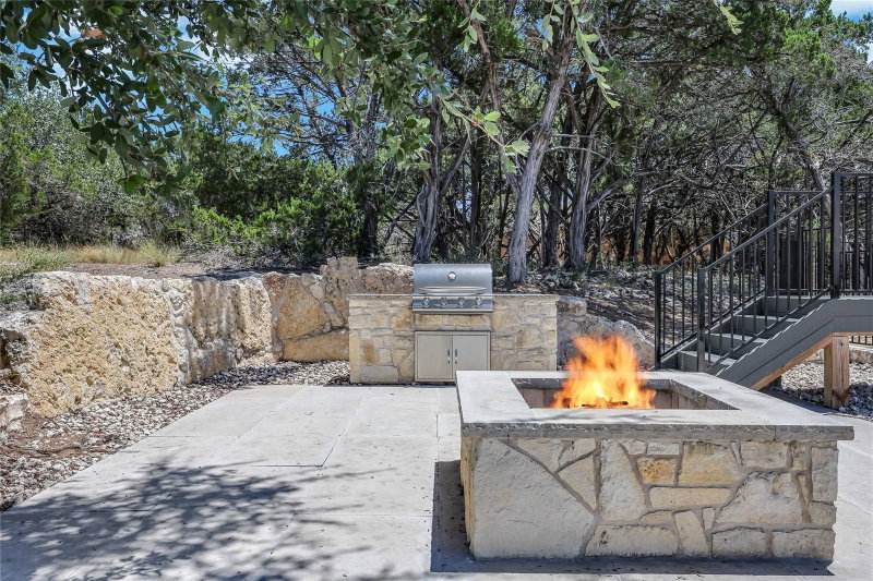 Property photo 35