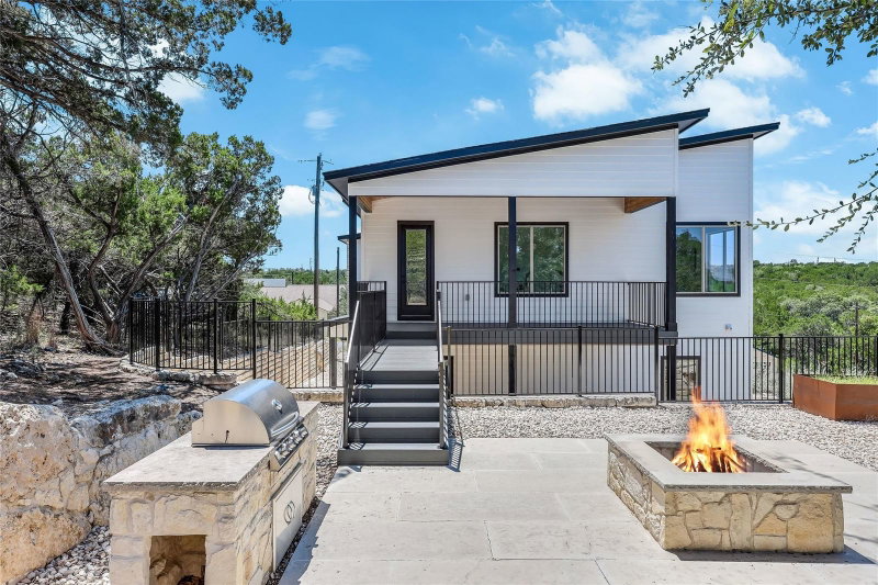 Property photo 33