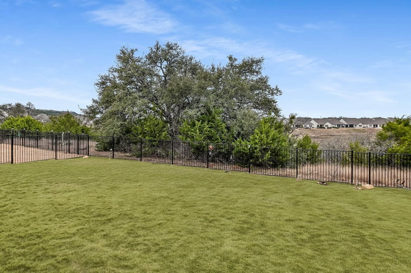 Property photo 24