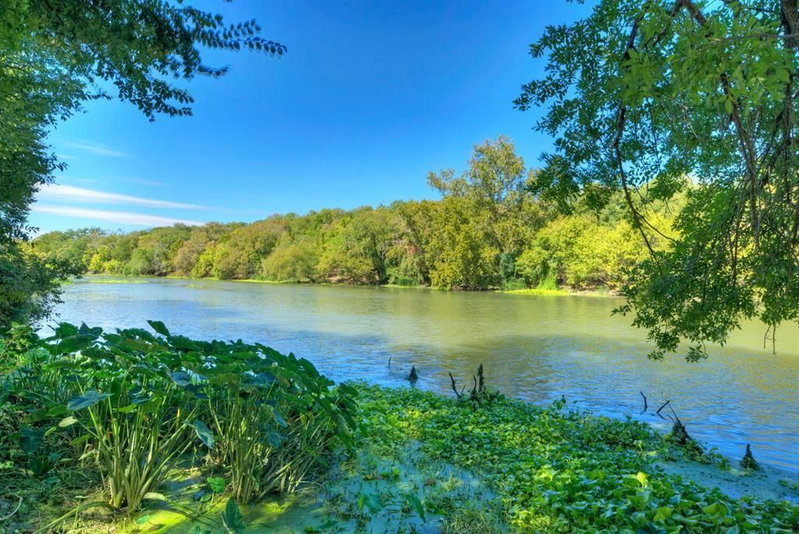 Property photo 32