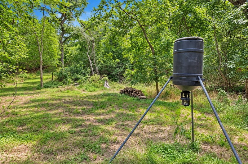 Property photo 35