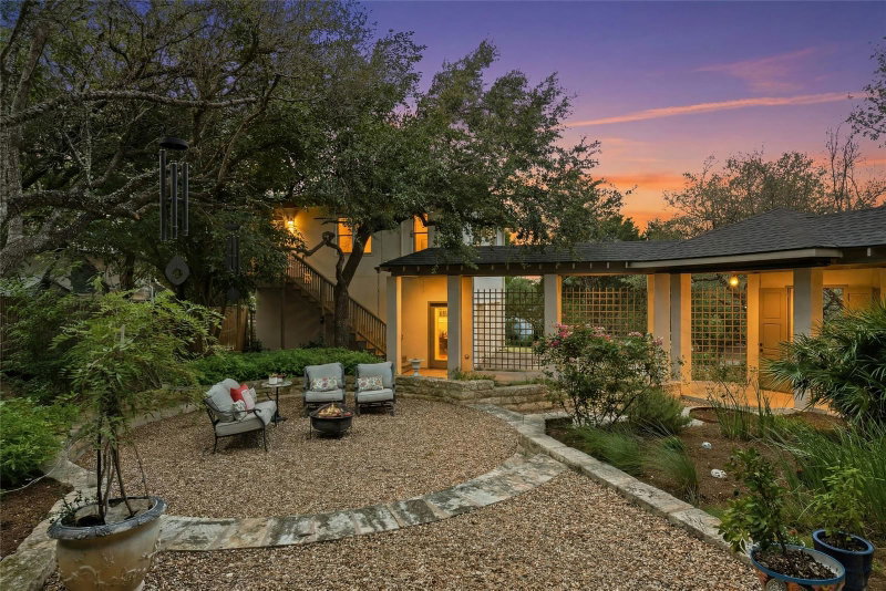 Property photo 25