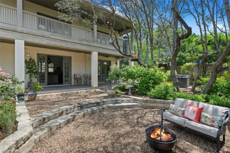 Property photo 32