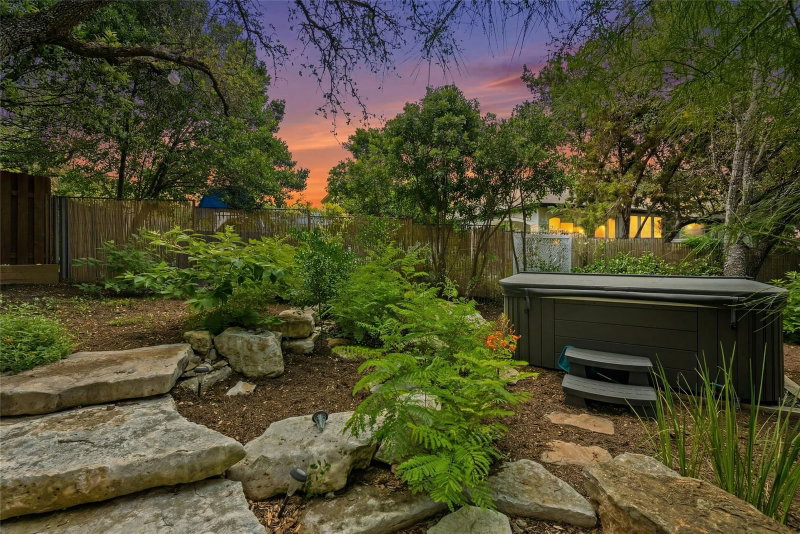 Property photo 33