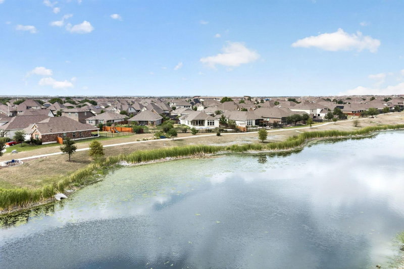 Property photo 35