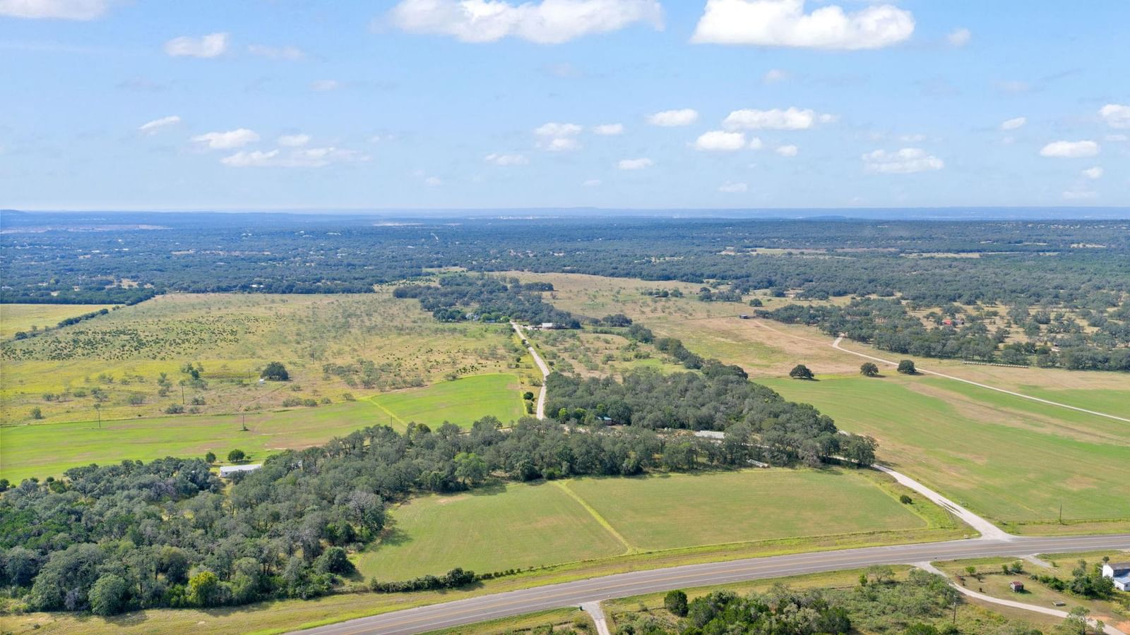 1019 Fm 3509 - Photo 1
