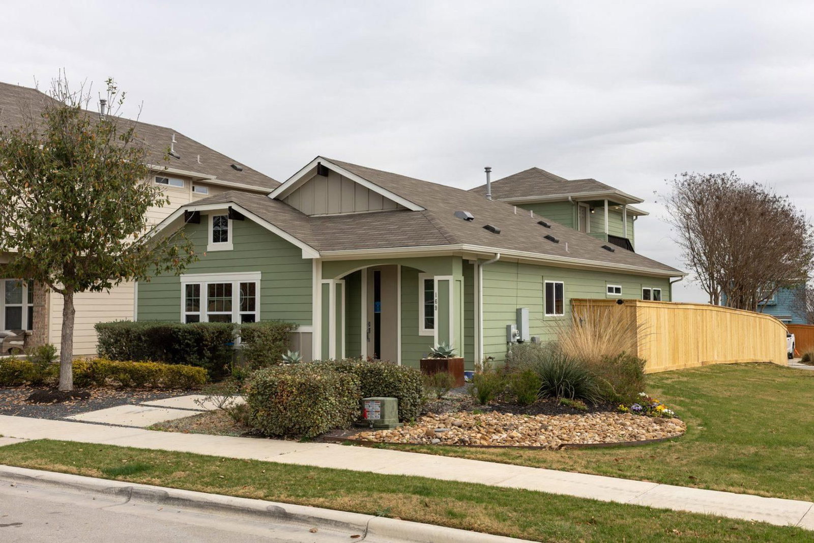 169 Bosque DR - Photo 1
