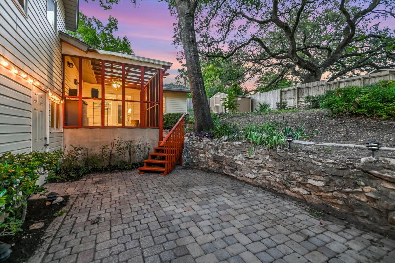 Property photo 25