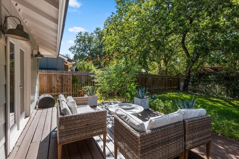 Property photo 37