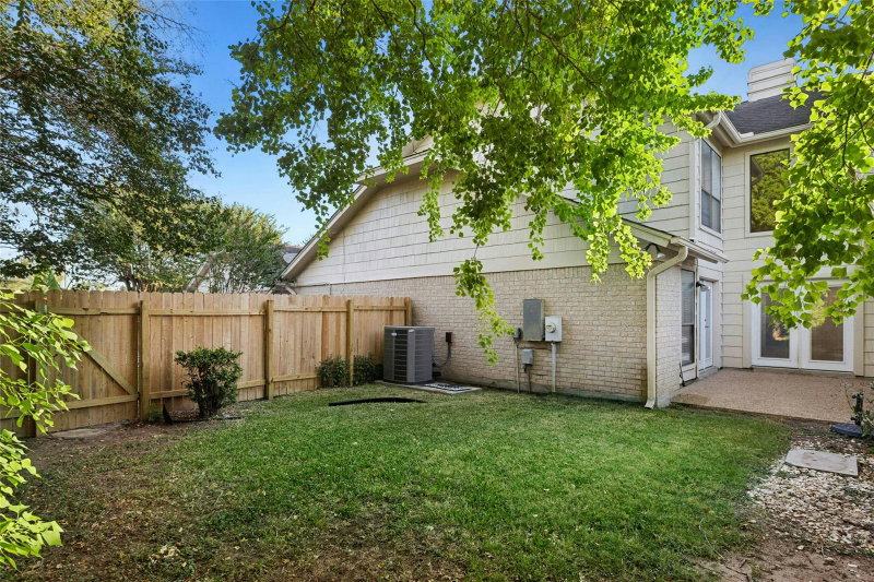 Property photo 33