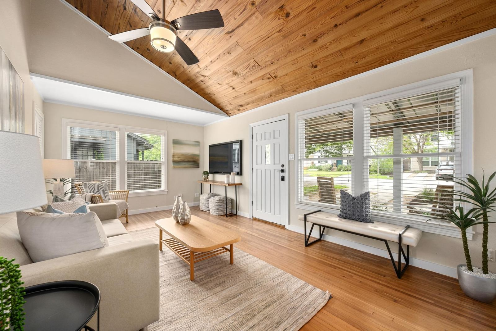 5517 Avenue G #A - Photo 1