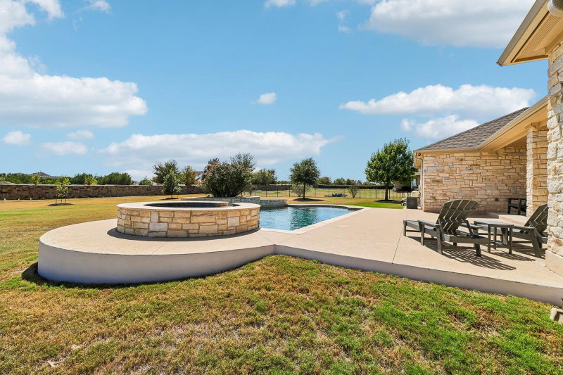 Property photo 31