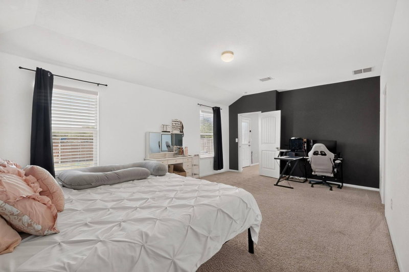 Property photo 25