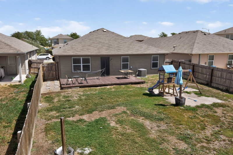 Property photo 30