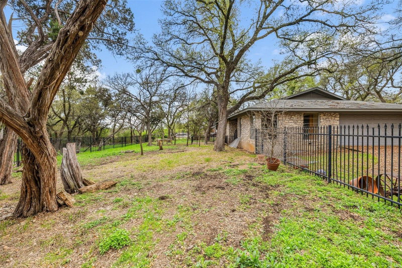 Property photo 30