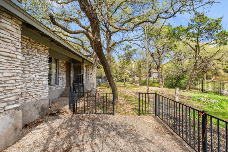 Property photo 34
