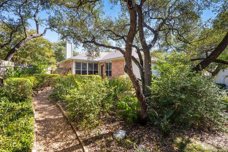 Property photo 32