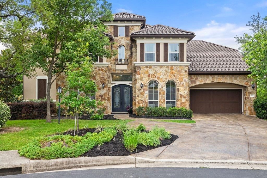 108 Aruba CT - Photo 1