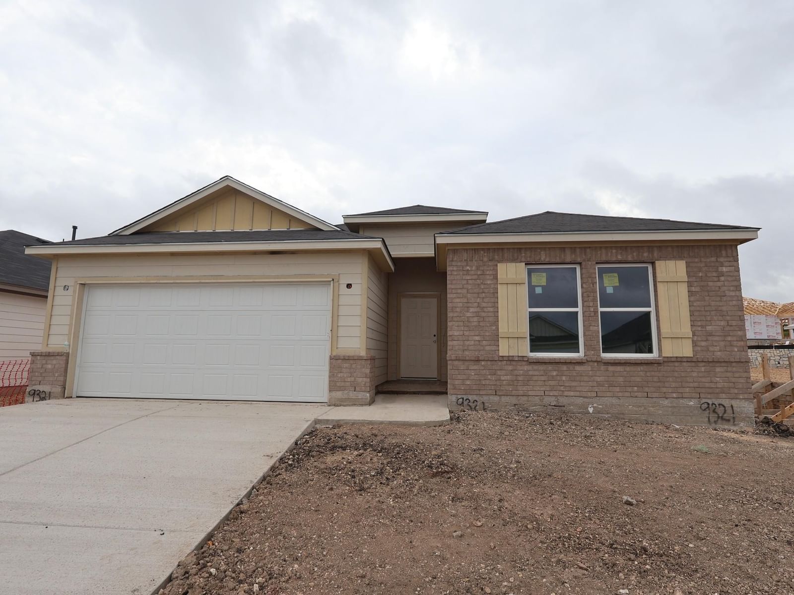 9321 Furman DR - Photo 1