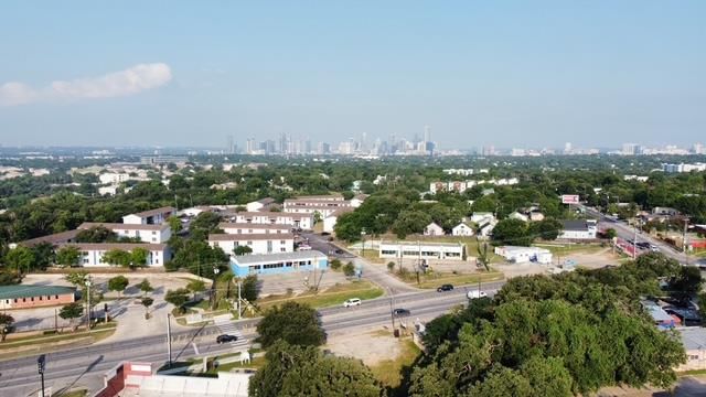 1199 Ridge DR - Photo 1
