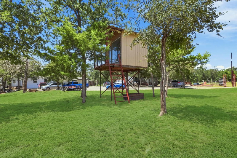 Property photo 25