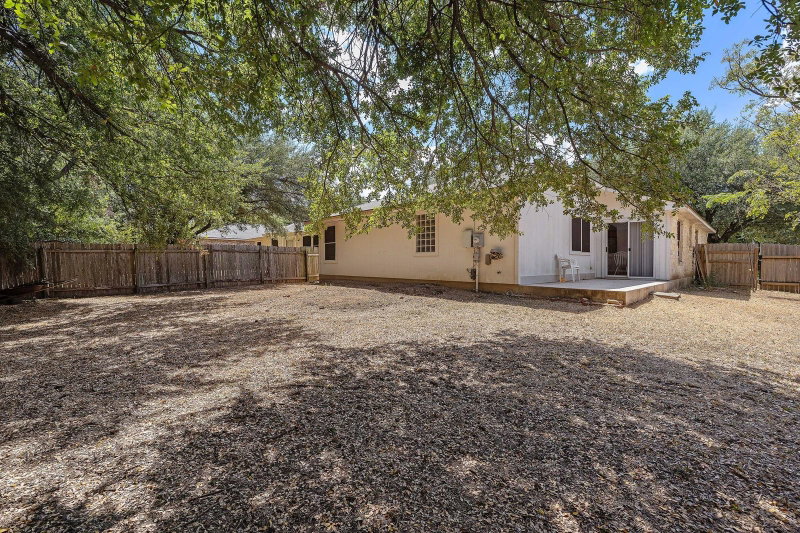 Property photo 23