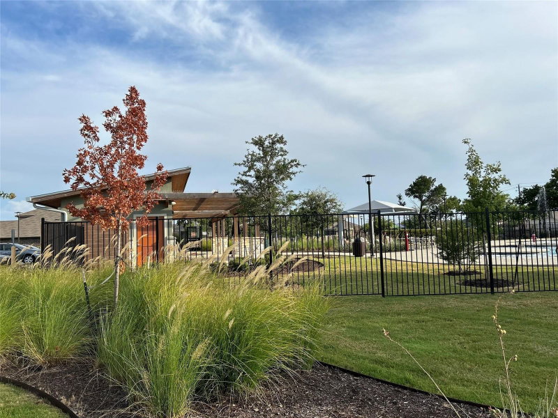 Property photo 35