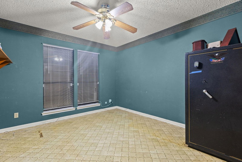 Property photo 37
