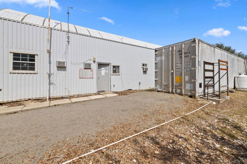 Property photo 25