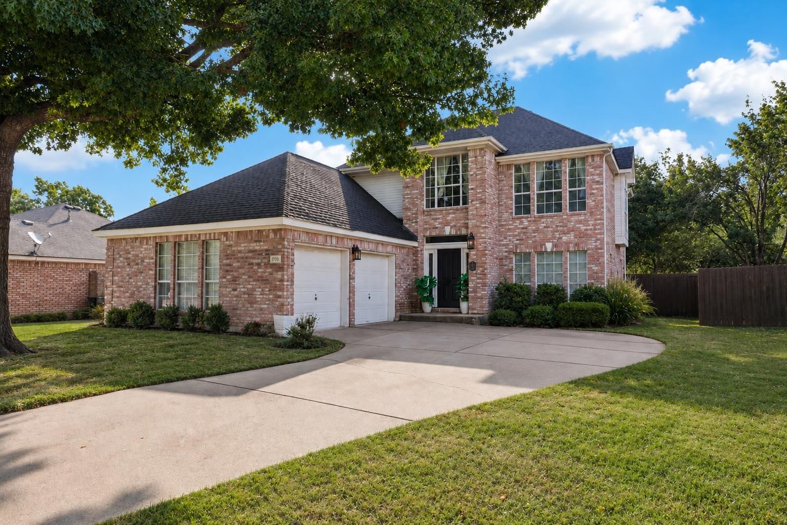 1710 Greening WAY - Photo 1