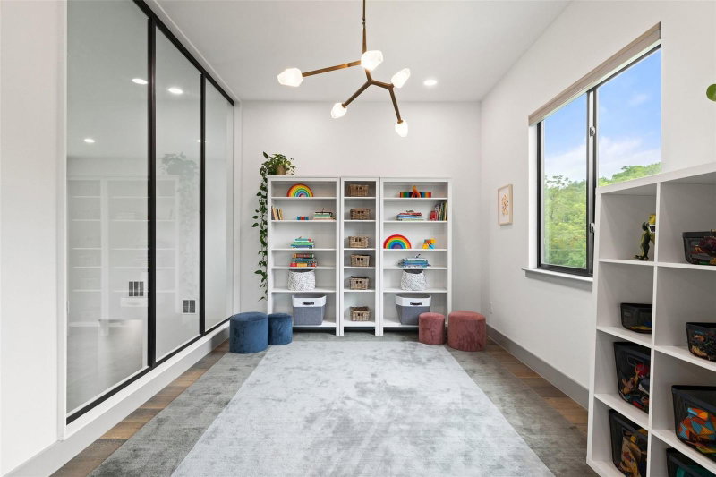 Property photo 25