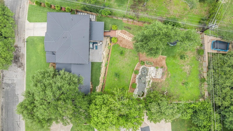 Property photo 38