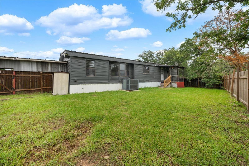 Property photo 31