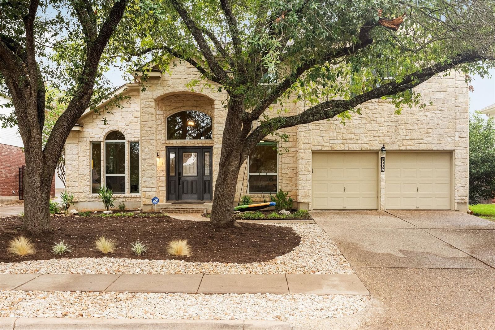 5907 Rickerhill LN - Photo 1